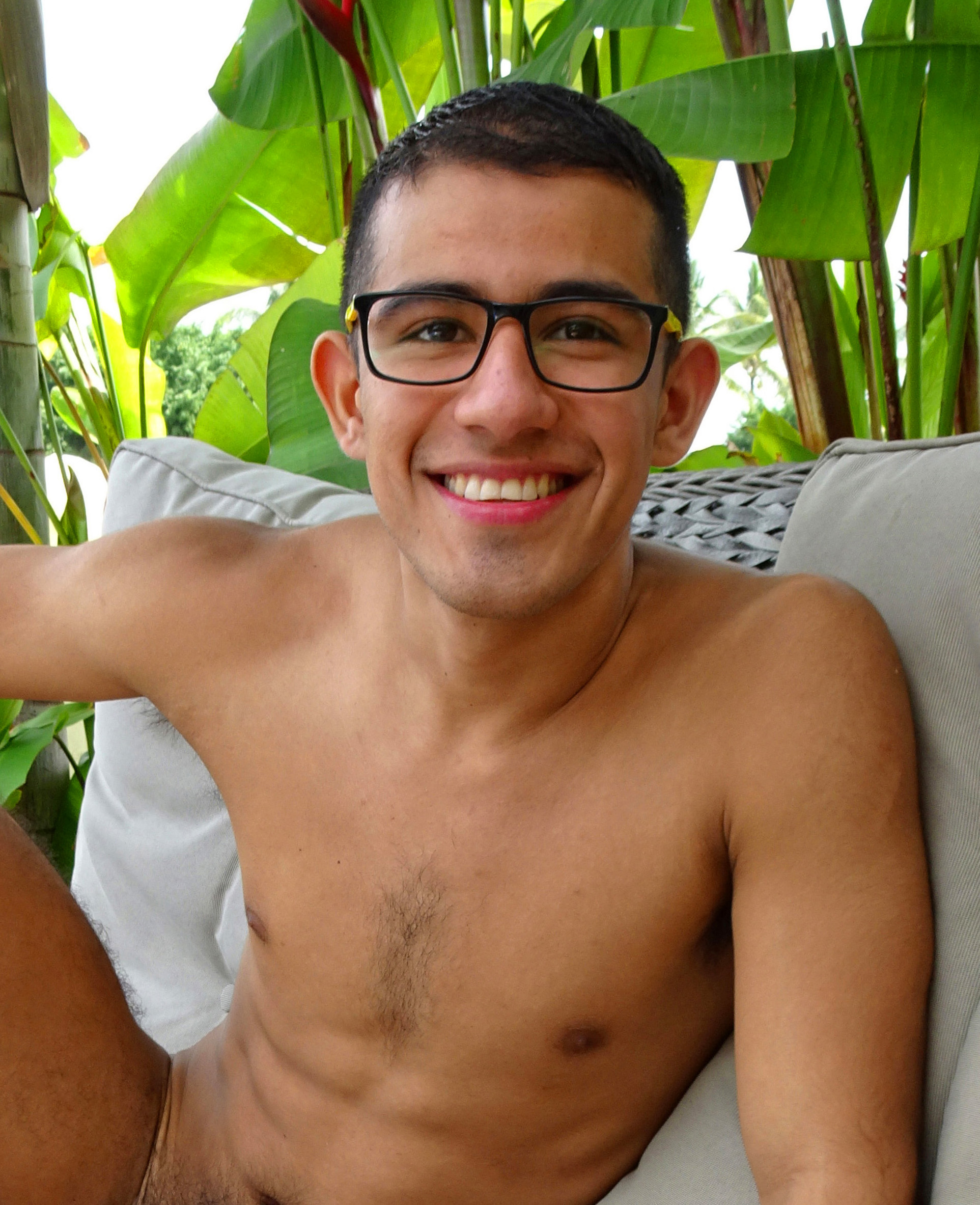 Enrique's Naked Afternoon